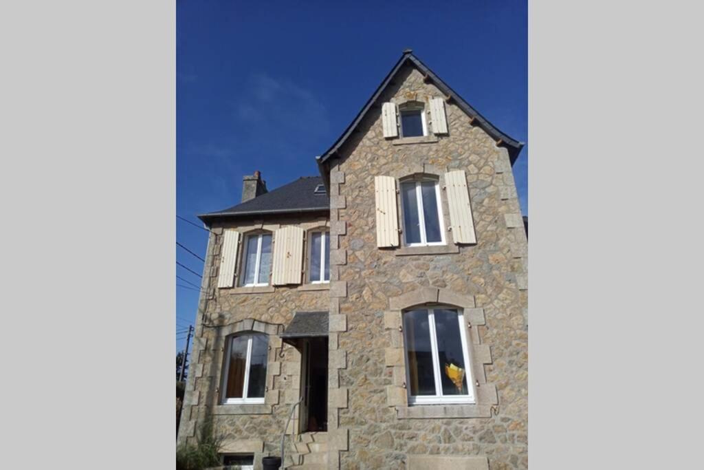 Kermaravel, Le Petit Manoir En Bord De Mer. Saint-Pol-de-Léon المظهر الخارجي الصورة